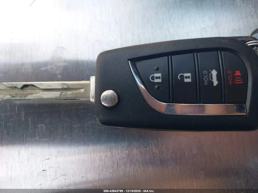 Toyota Camry 2.5l Se, снимка 11 - Автомобили и джипове - 53863455