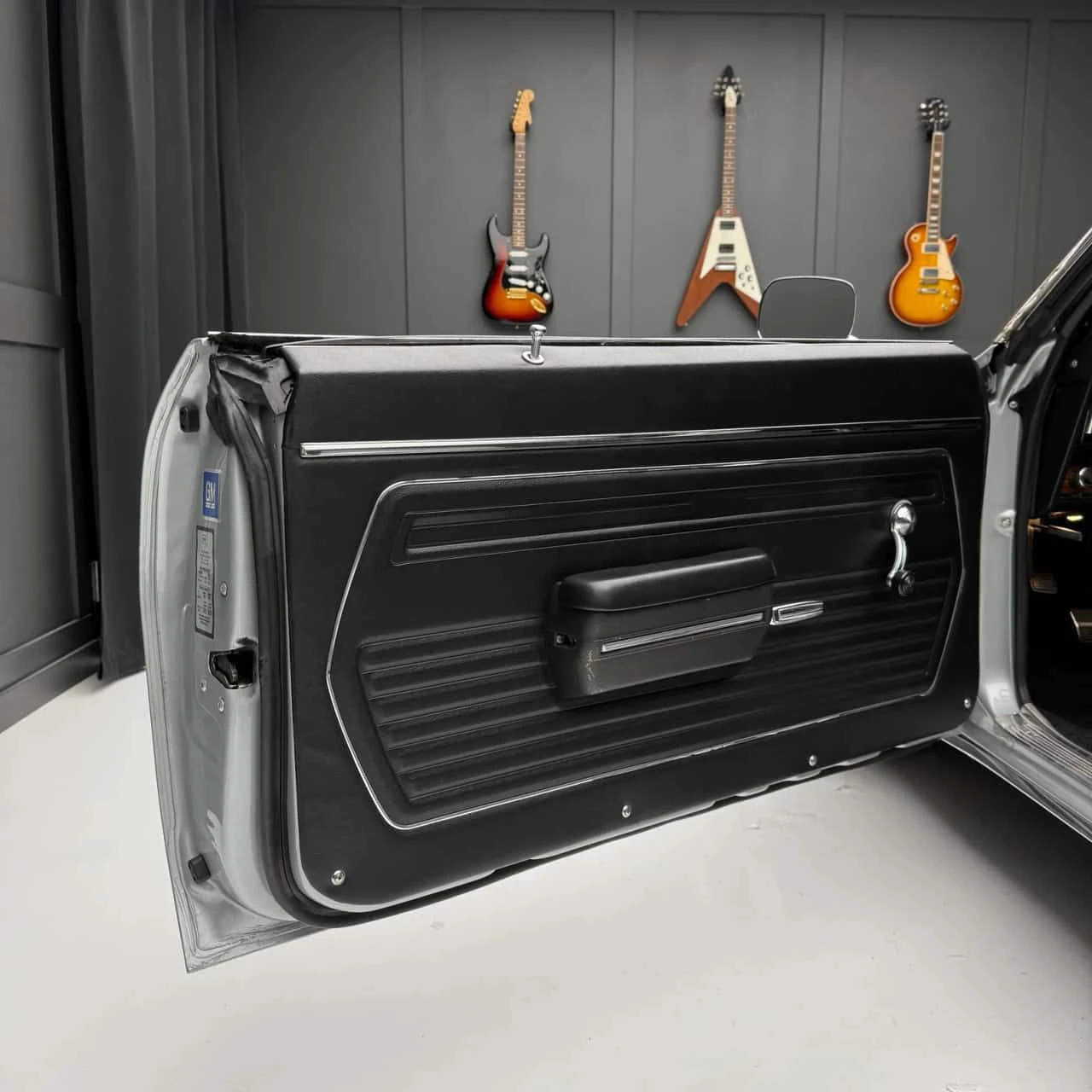 Chevrolet Camaro * SS * КАБРИО* 2 КЛЮЧА* ОРИГИНАЛЕН ВИД* МАЛКО КИЛО, снимка 14 - Автомобили и джипове - 53913380