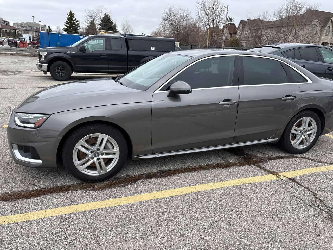 Audi A4 * ДИСТРОНИК* ГЛАВНО ПРЕДСТАВИТЕЛСТВО НА BMW* , снимка 2 - Автомобили и джипове - 54108859