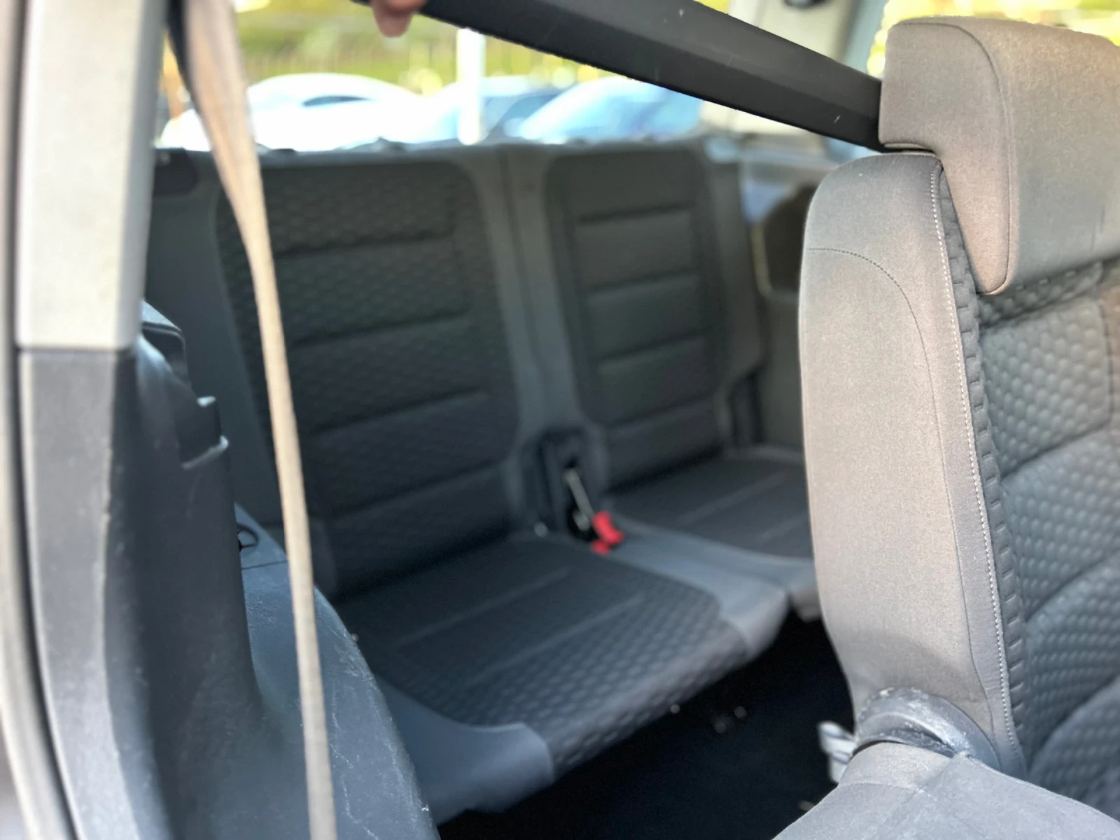 VW Touran 1.9 TDI DSG 7������ | Mobile.bg � ����������� 11