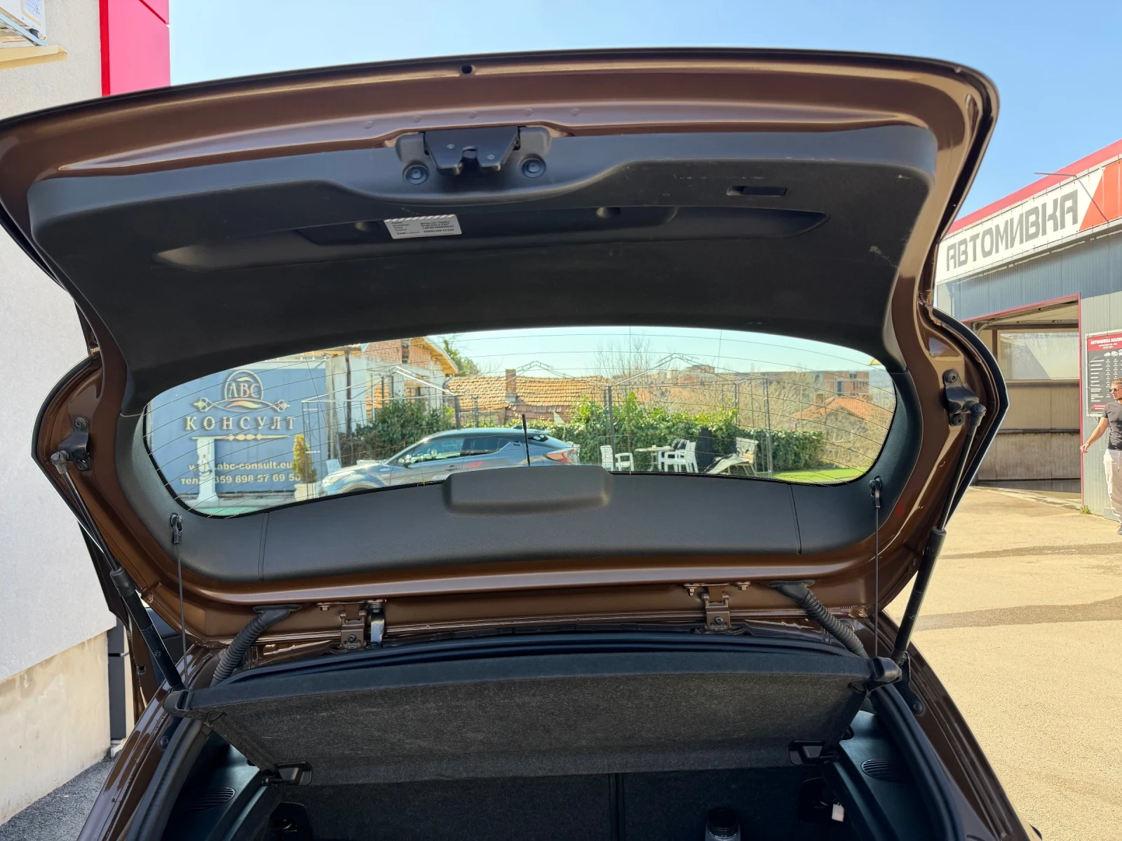 BMW 120, снимка 10 - Автомобили и джипове - 54701872