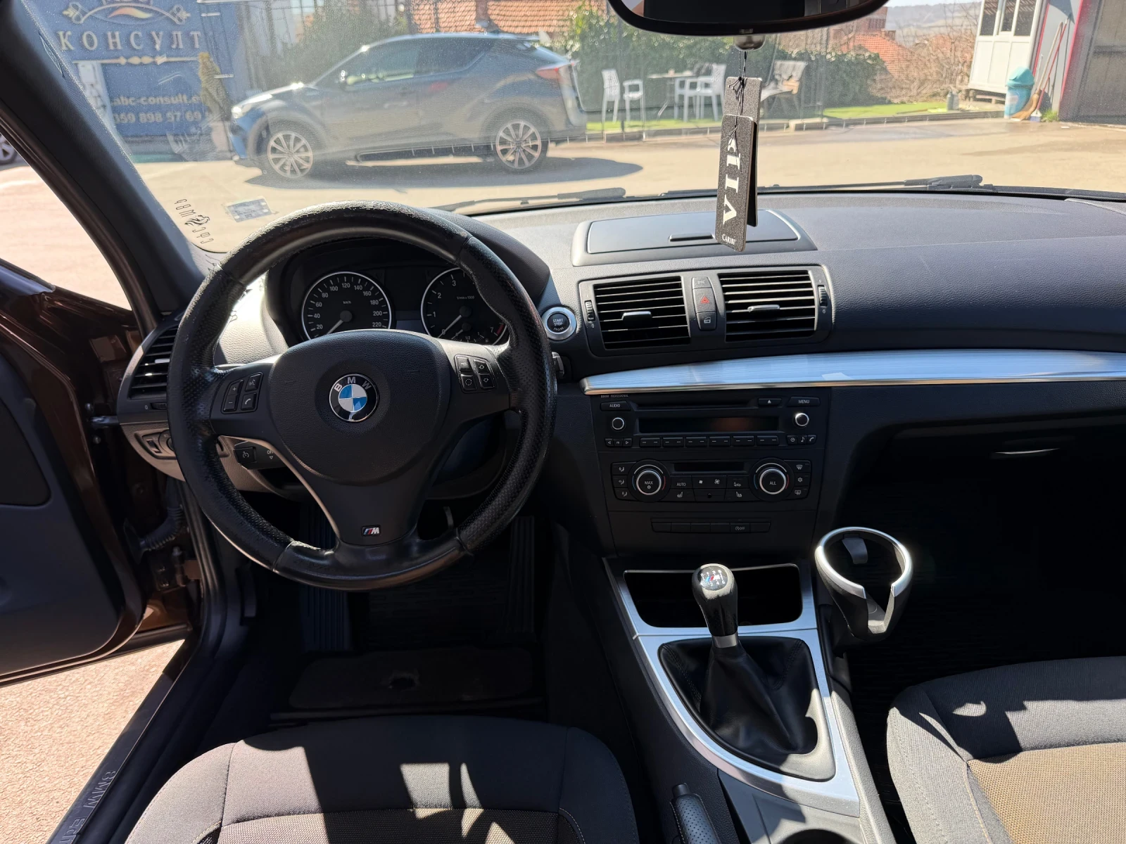 BMW 120, снимка 12 - Автомобили и джипове - 54701872
