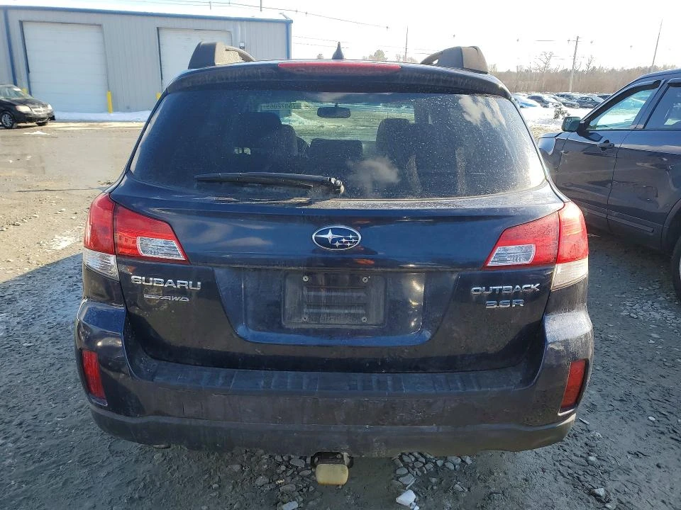 Subaru Outback 3.6R Limited, снимка 4 - Автомобили и джипове - 54715722