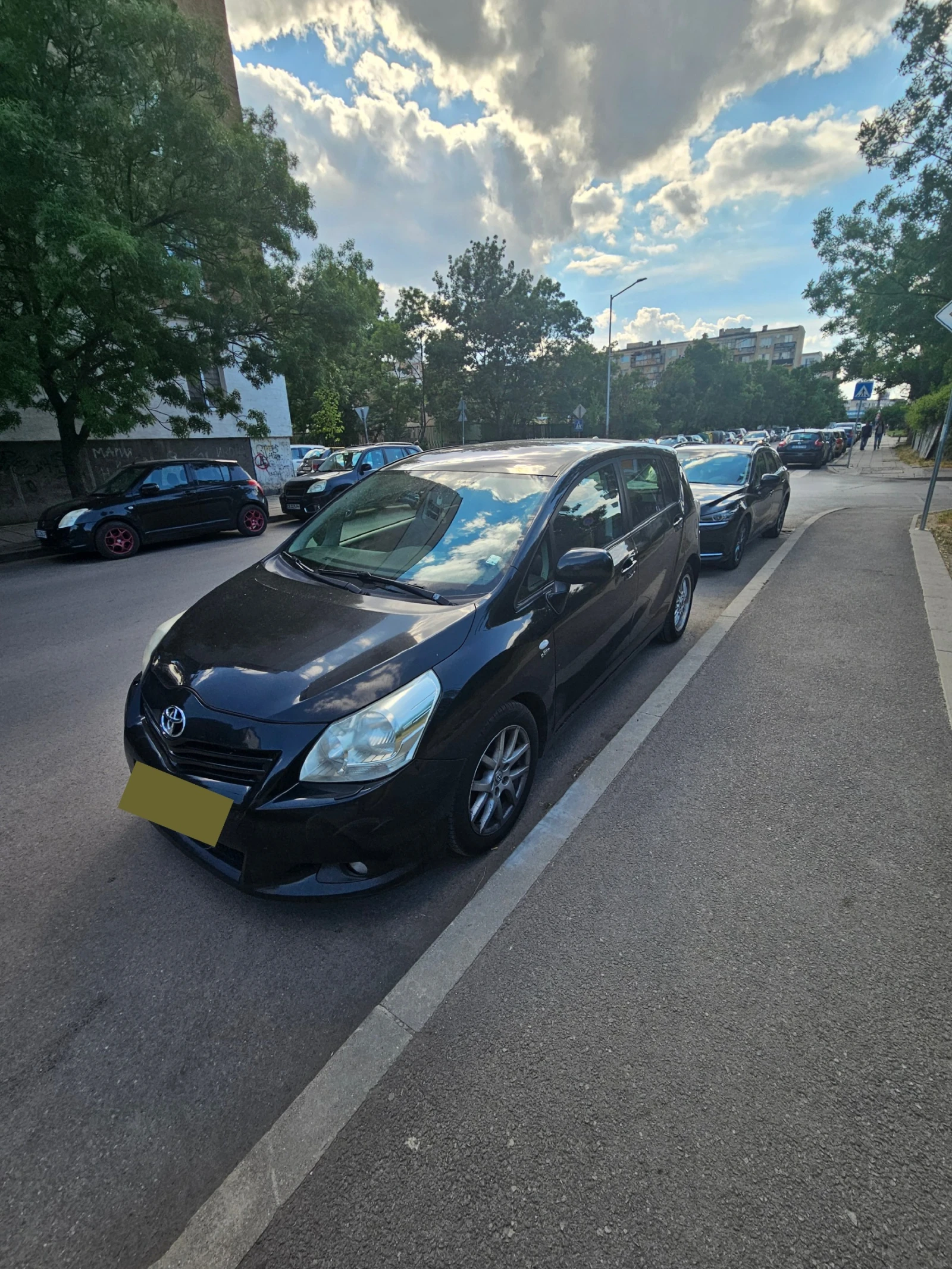 Toyota Verso, снимка 4 - Автомобили и джипове - 54729084