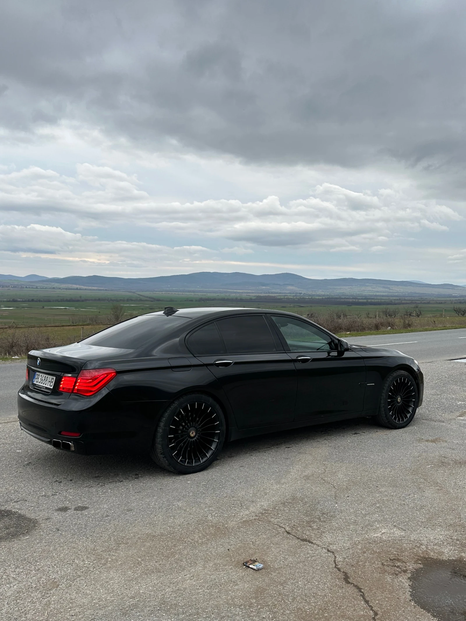BMW 730 730 M Pack, снимка 3 - Автомобили и джипове - 55221678