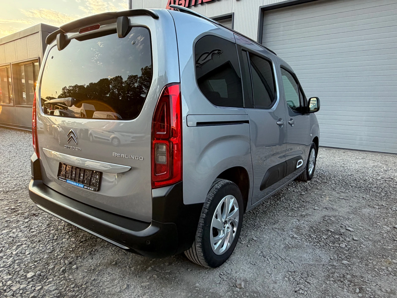 Citroen Berlingo HDI* MULTISPAIS* LED* KLIMATRONIK, снимка 7 - Автомобили и джипове - 55672216