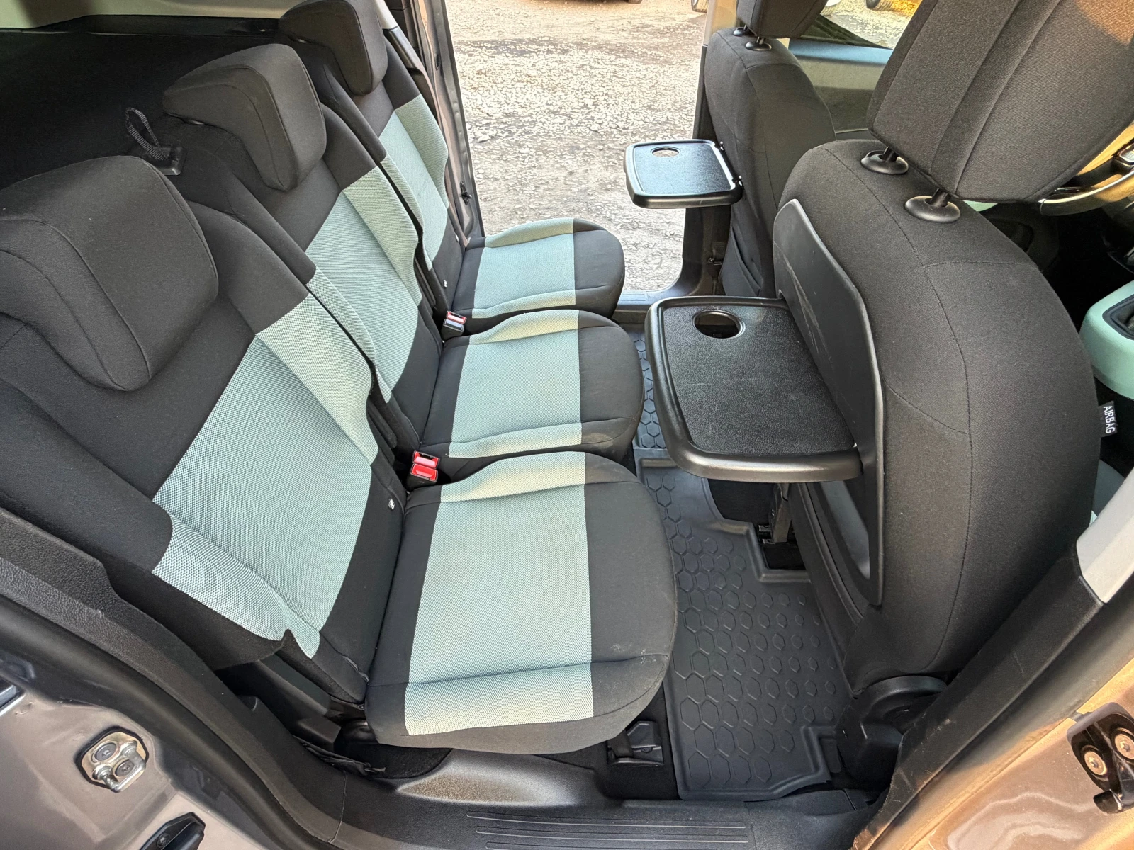 Citroen Berlingo HDI* MULTISPAIS* LED* KLIMATRONIK, снимка 10 - Автомобили и джипове - 55672216