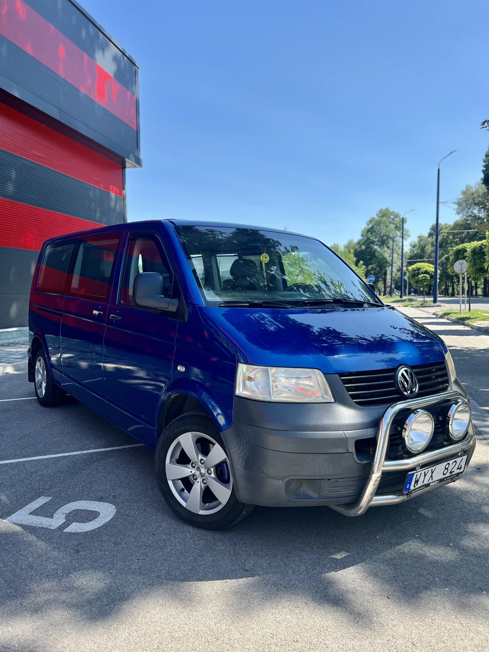 VW Multivan  t5 2.5TDI, снимка 3 - Автомобили и джипове - 55769460