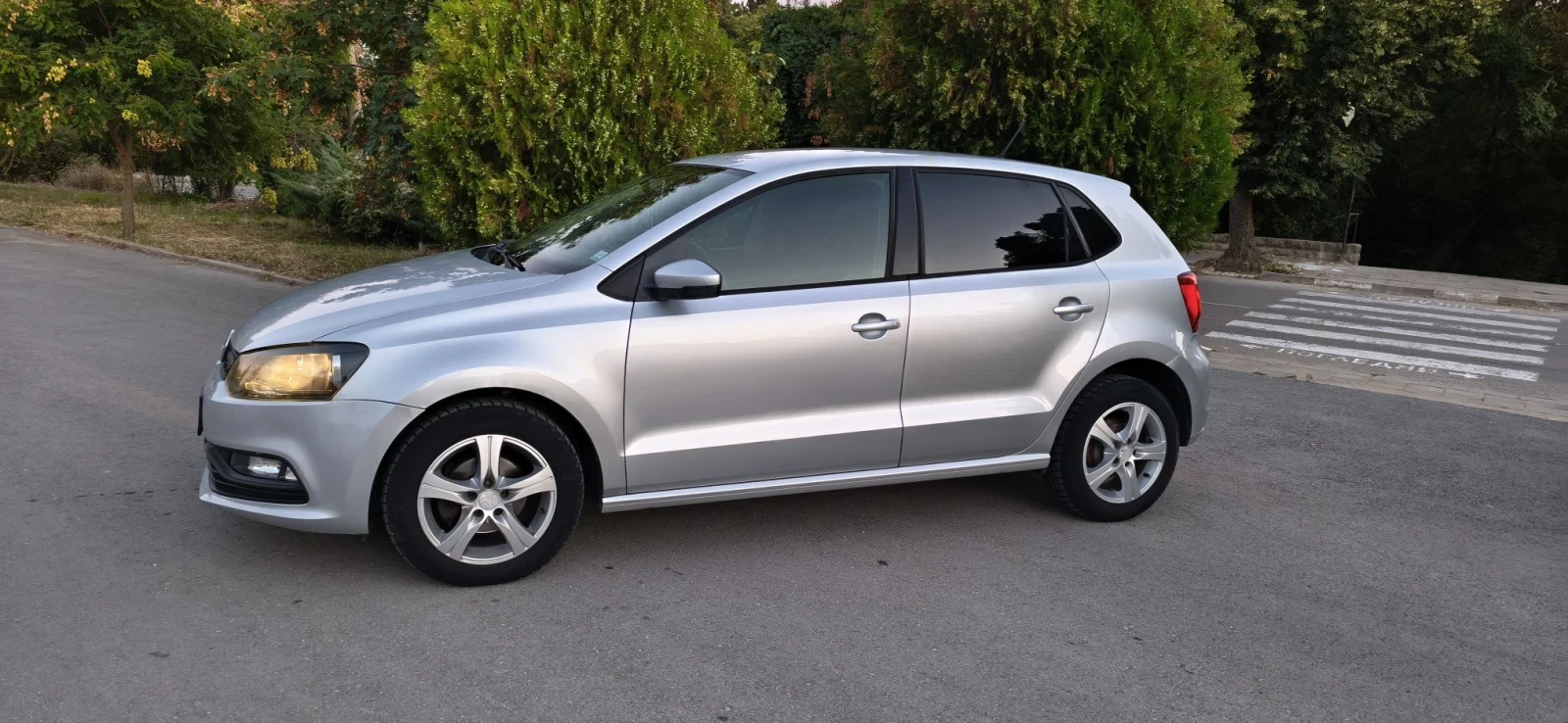 VW Polo 1.4 TDI-Bluemotion, снимка 8 - Автомобили и джипове - 55895243