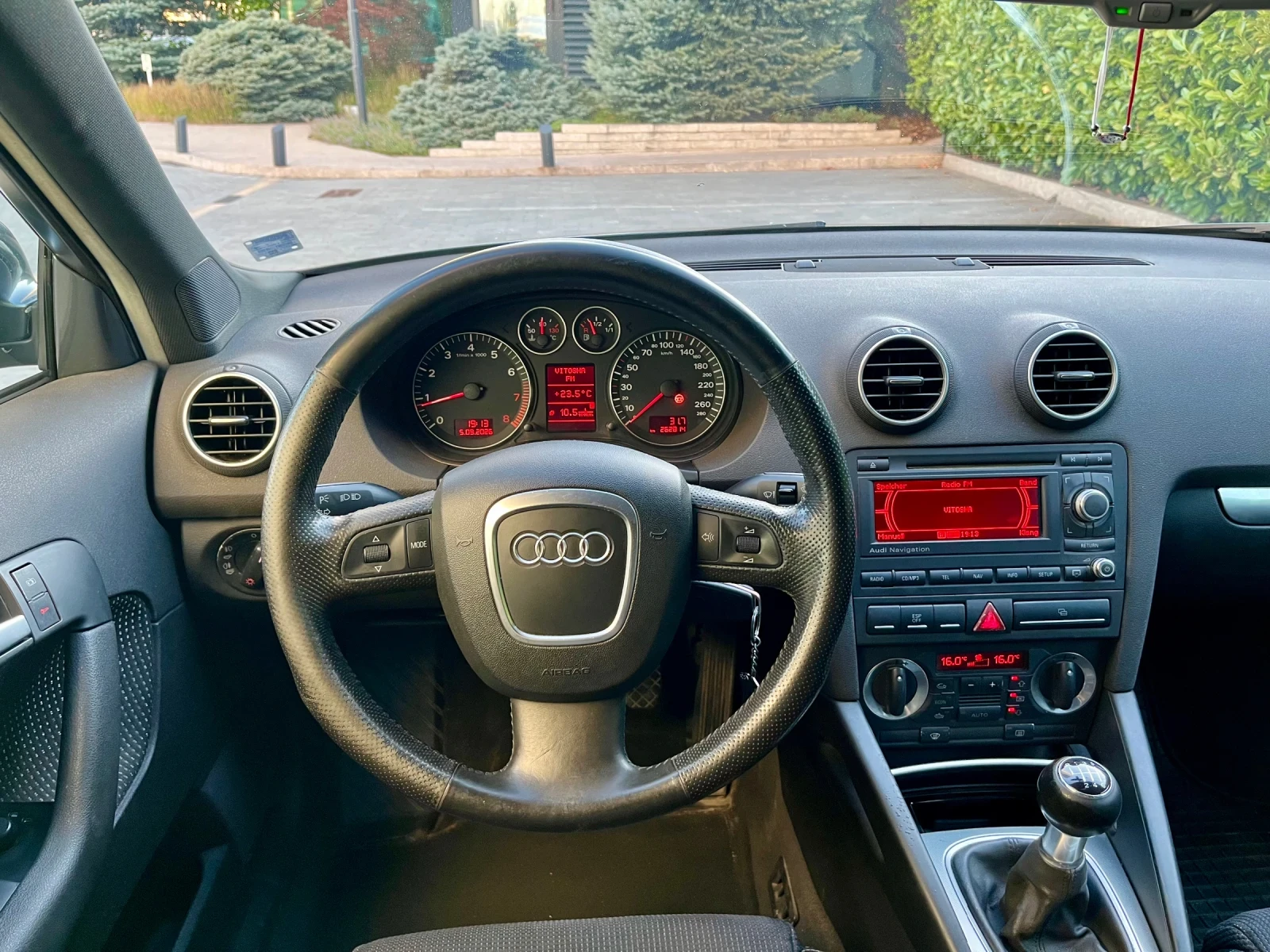 Audi A3 Sportback, снимка 12 - Автомобили и джипове - 56129080