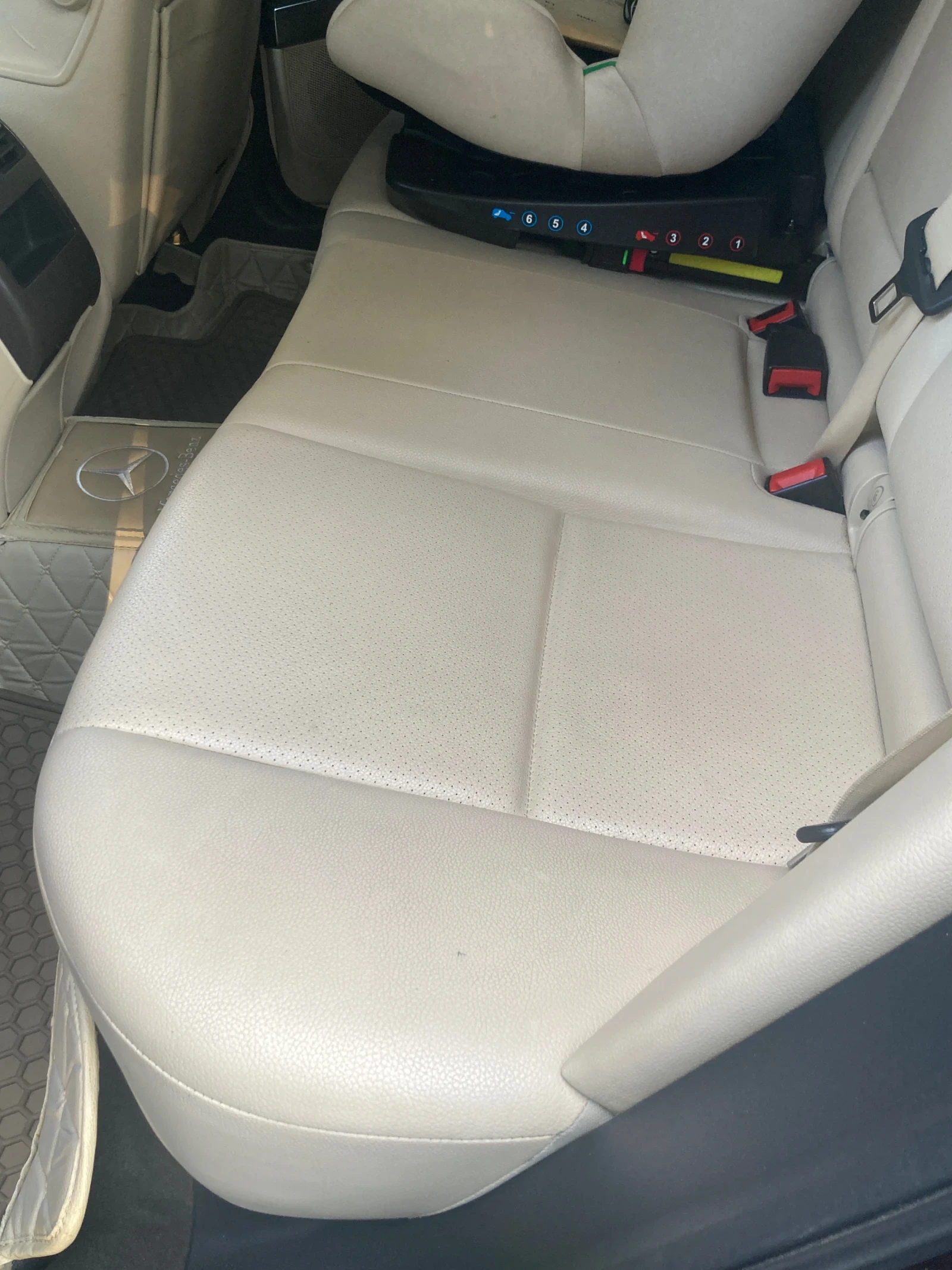 Mercedes-Benz 350 GLK, снимка 9 - Автомобили и джипове - 56134222