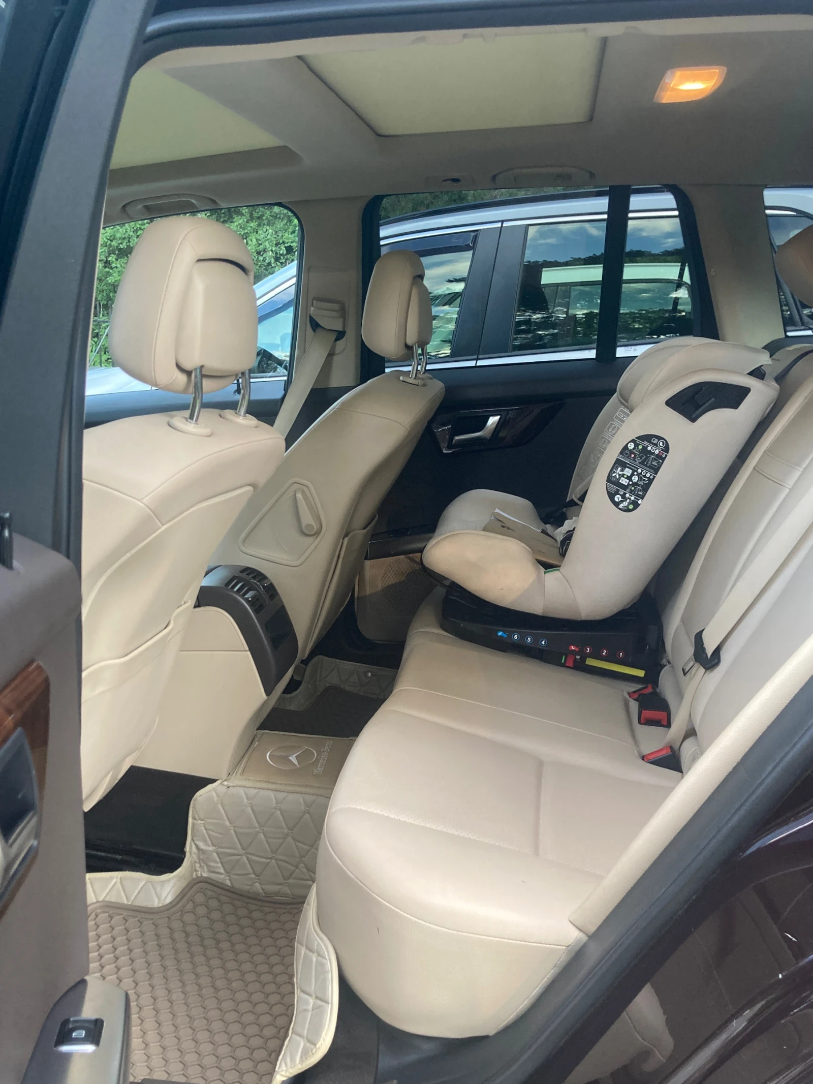 Mercedes-Benz 350 GLK, снимка 7 - Автомобили и джипове - 56134222
