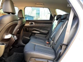Kia Sorento 2.5 T-GDI AWD Signature ЛИЗИНГ БЕЗ ПЪРВ.ВНОСКА | Auto.bg — изображение 12
