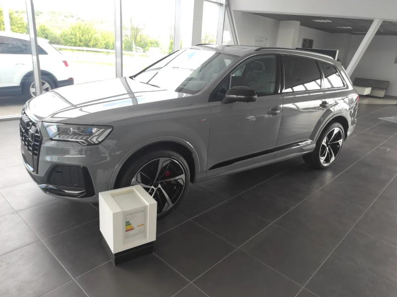 Audi Q7 S-line, снимка 3 - Автомобили и джипове - 47609996