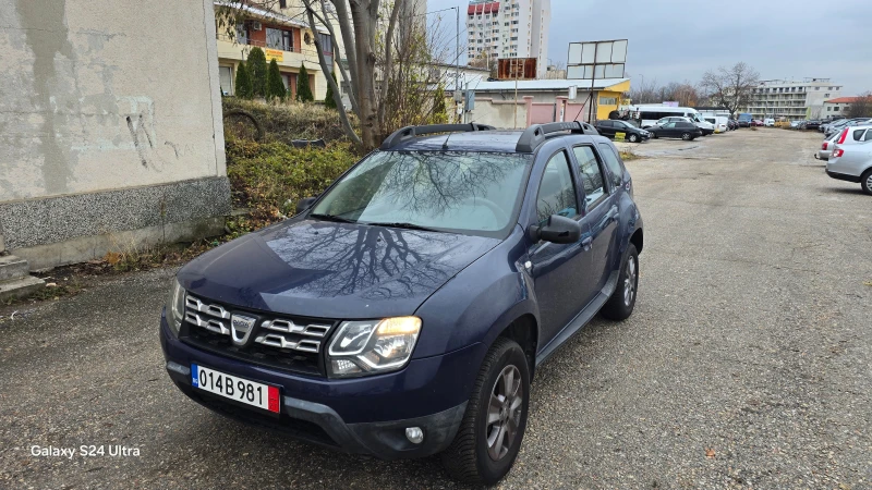 Dacia Duster 1.6i газ, снимка 13 - Автомобили и джипове - 48228534