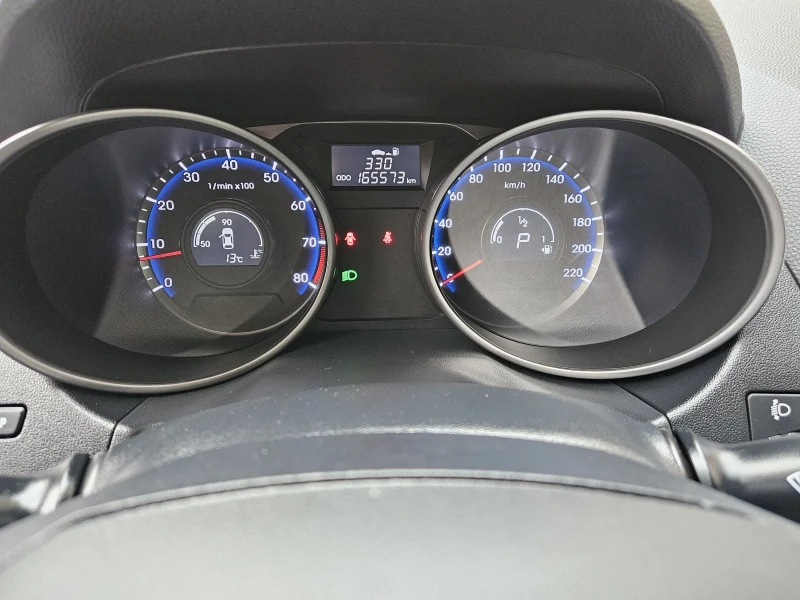 Hyundai IX35 2.0i AUTOMAT 4X4 163ps EURO5b 165573km, снимка 10 - Автомобили и джипове - 53141655