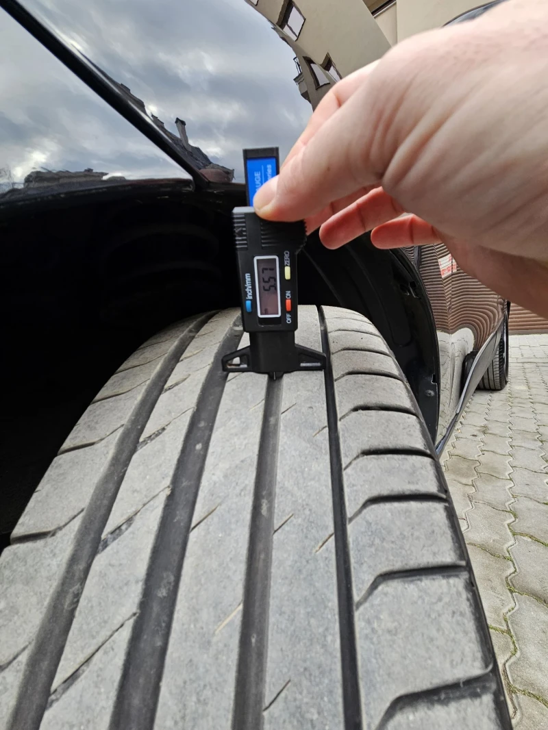 Hyundai IX35 2.0i AUTOMAT 4X4 163ps EURO5b 165573km, снимка 14 - Автомобили и джипове - 53141655