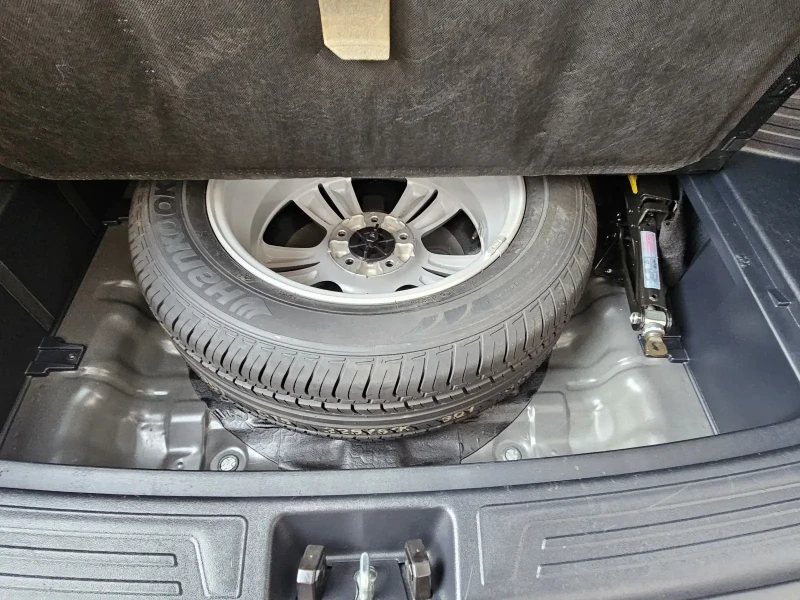 Hyundai IX35 2.0i AUTOMAT 4X4 163ps EURO5b 165573km, снимка 13 - Автомобили и джипове - 53141655