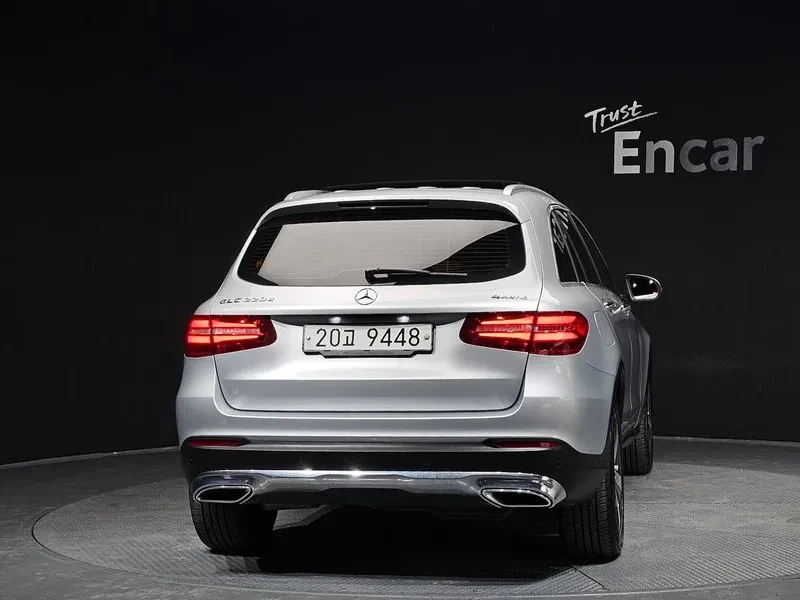 Mercedes-Benz GLC 220 D 4Matic Premium, снимка 4 - Автомобили и джипове - 53826491