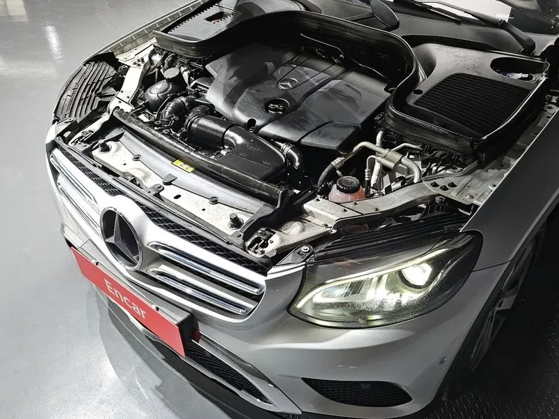 Mercedes-Benz GLC 220 D 4Matic Premium, снимка 6 - Автомобили и джипове - 53826491