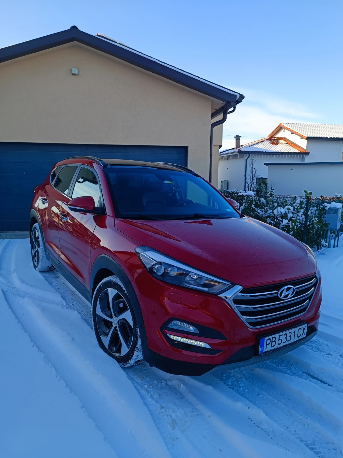 Hyundai Tucson T-GDI 4x4, снимка 1