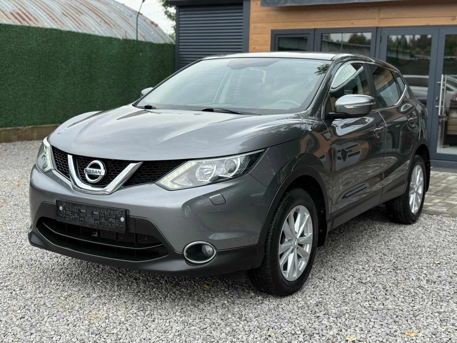 Nissan Qashqai 1.2i/116hp/Подгрев Седалки | Mobile.bg — изображение 1