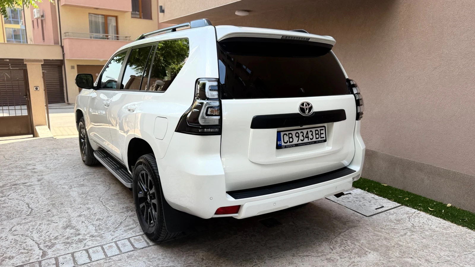 Toyota Land cruiser Special Edition - изображение 6