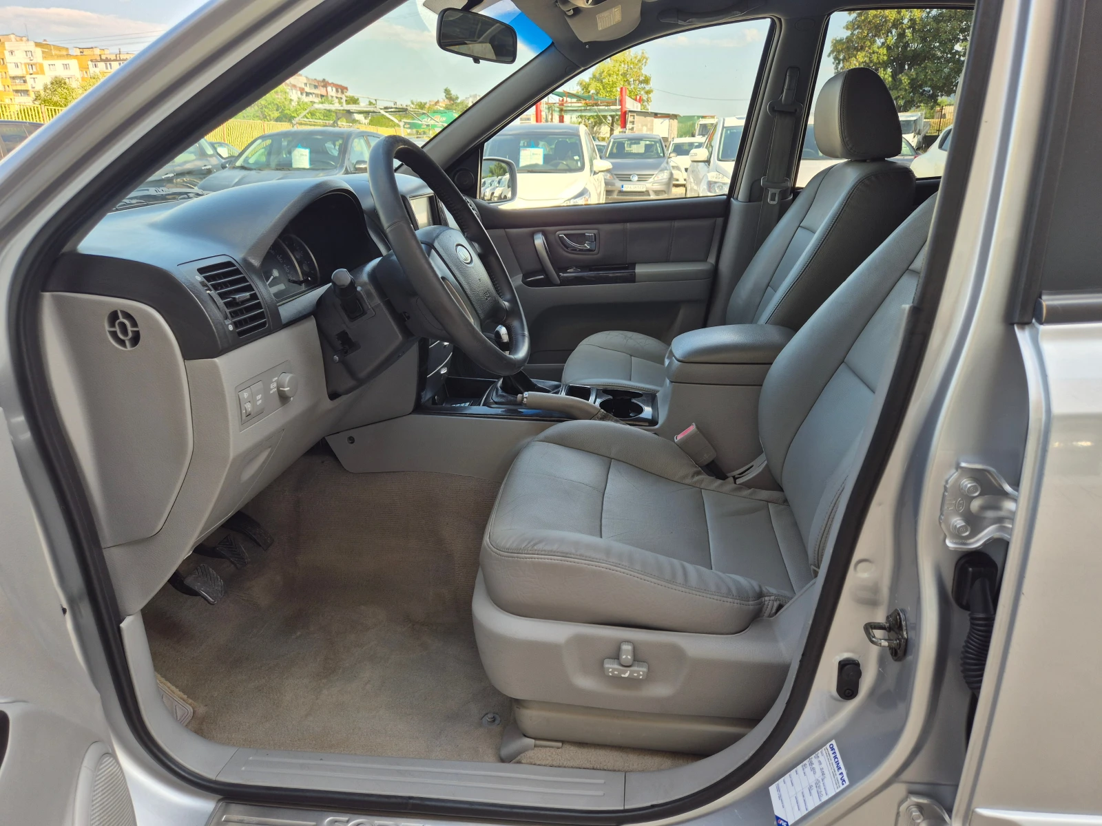 Kia Sorento 2.5 CRDI UNIKAT ITALY - изображение 10