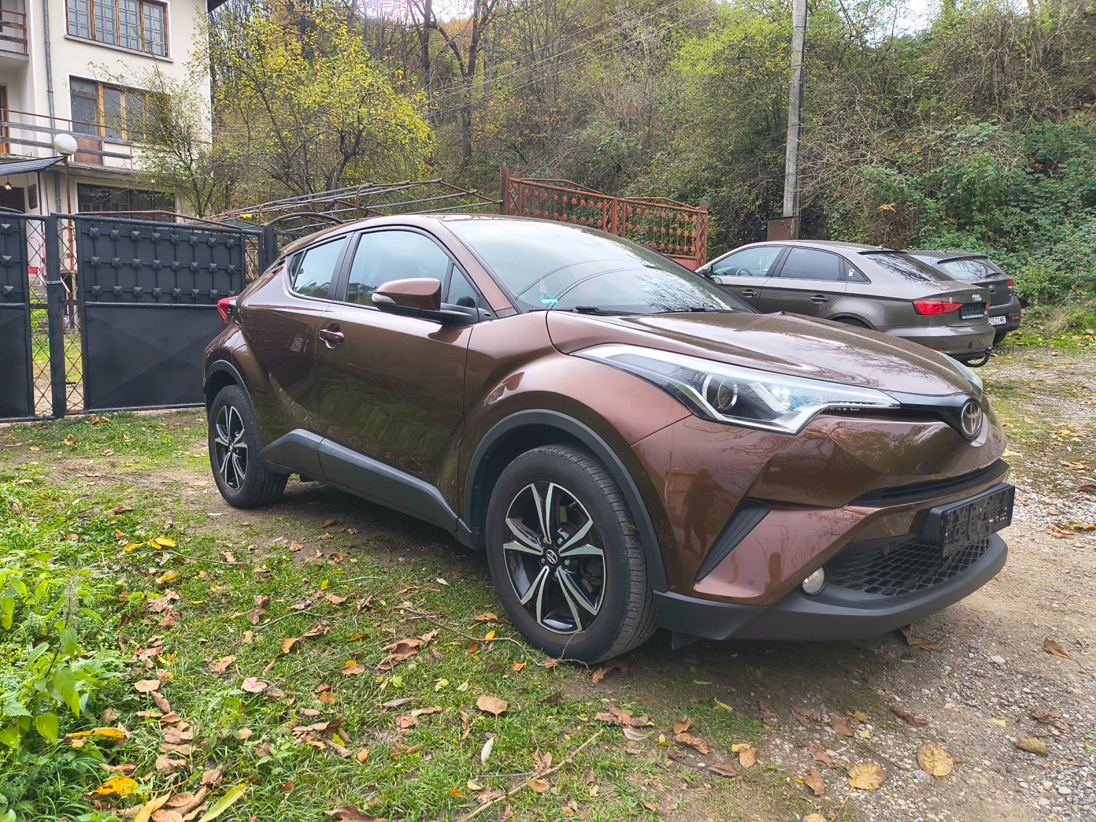 Toyota C-HR 44, , , 70 000 . | Mobile.bg   3