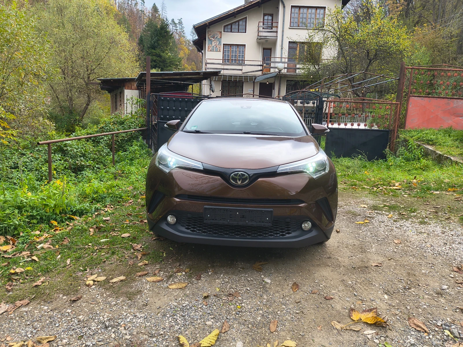 Toyota C-HR 44, , , 70 000 . | Mobile.bg   2