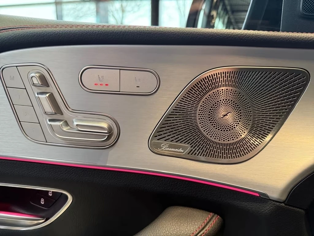 Mercedes-Benz GLE 53 4MATIC AMG/FACELIFT/NIGHT/BURM/360/PANO/MULTIBEAM/, снимка 6 - Автомобили и джипове - 54076650