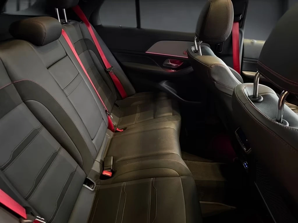 Mercedes-Benz GLE 53 4MATIC AMG/FACELIFT/NIGHT/BURM/360/PANO/MULTIBEAM/, снимка 12 - Автомобили и джипове - 54076650