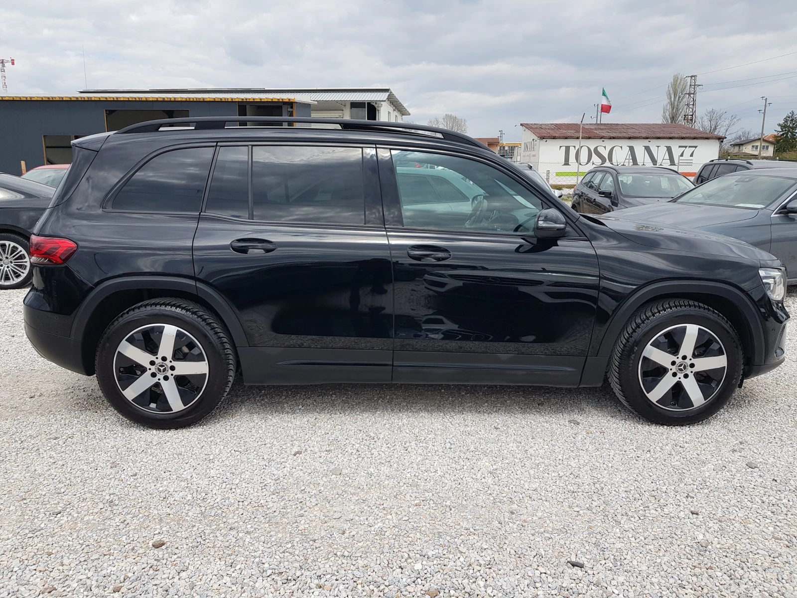 Mercedes-Benz GLB FACELIFT /03/2023 г. OM 654 EURO 6D ЛИЗИНГ, снимка 8 - Автомобили и джипове - 54148523