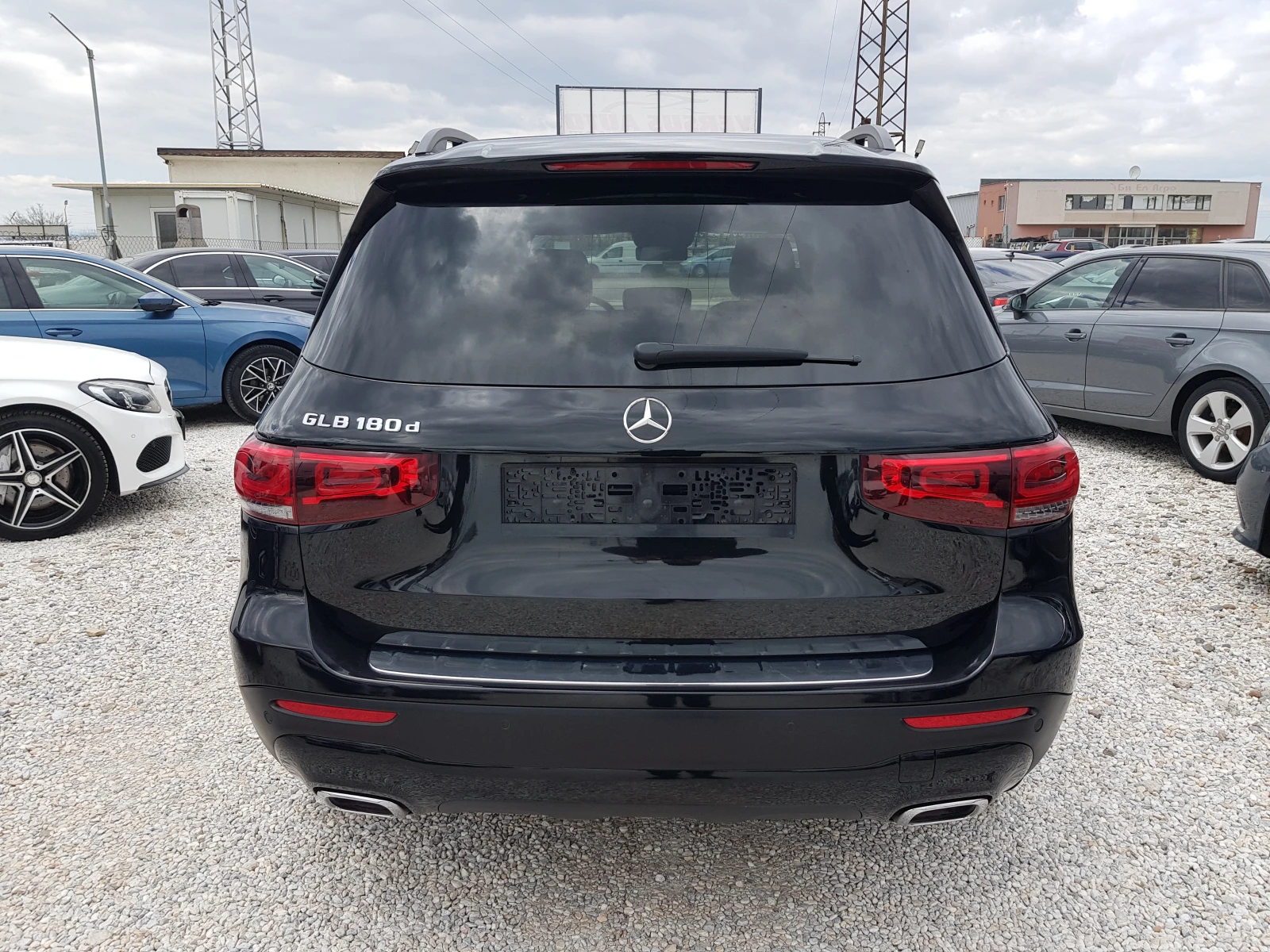 Mercedes-Benz GLB FACELIFT /03/2023 г. OM 654 EURO 6D ЛИЗИНГ, снимка 5 - Автомобили и джипове - 54148523