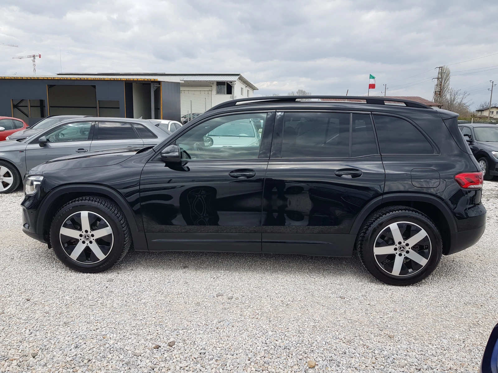 Mercedes-Benz GLB FACELIFT /03/2023 г. OM 654 EURO 6D ЛИЗИНГ, снимка 7 - Автомобили и джипове - 54148523