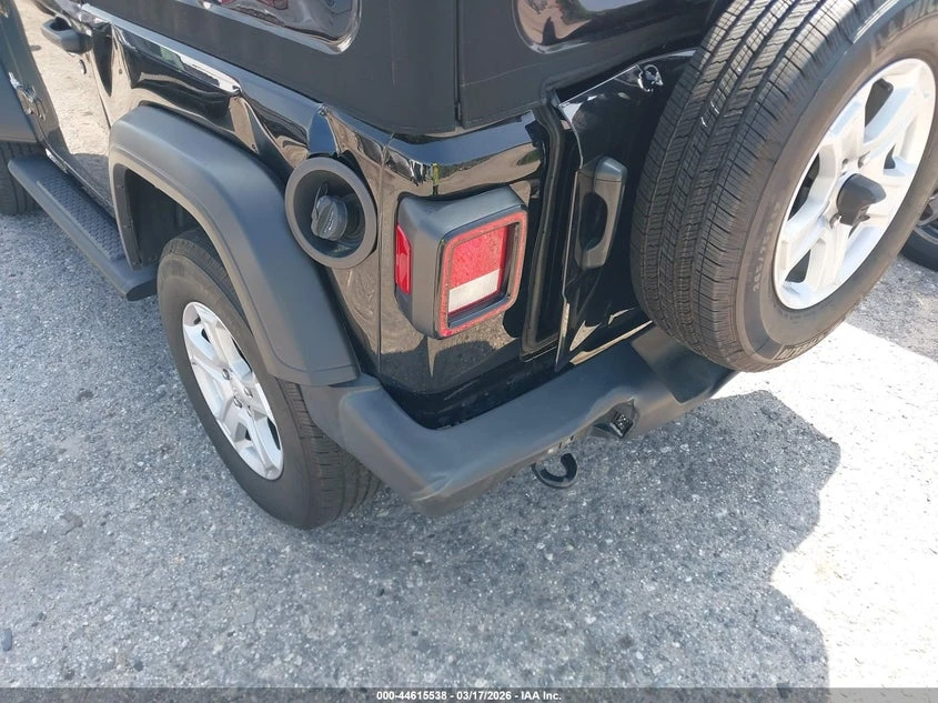 Jeep Wrangler 2.0l Sport S 4X4, снимка 6 - Автомобили и джипове - 54154366