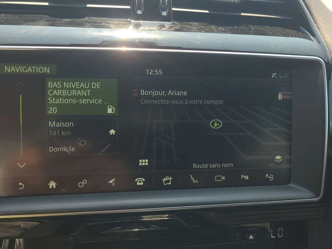 Jaguar F-PACE * PRESTIGE * CARFAX * ЦЕНА ДО БГ, снимка 8 - Автомобили и джипове - 55264556