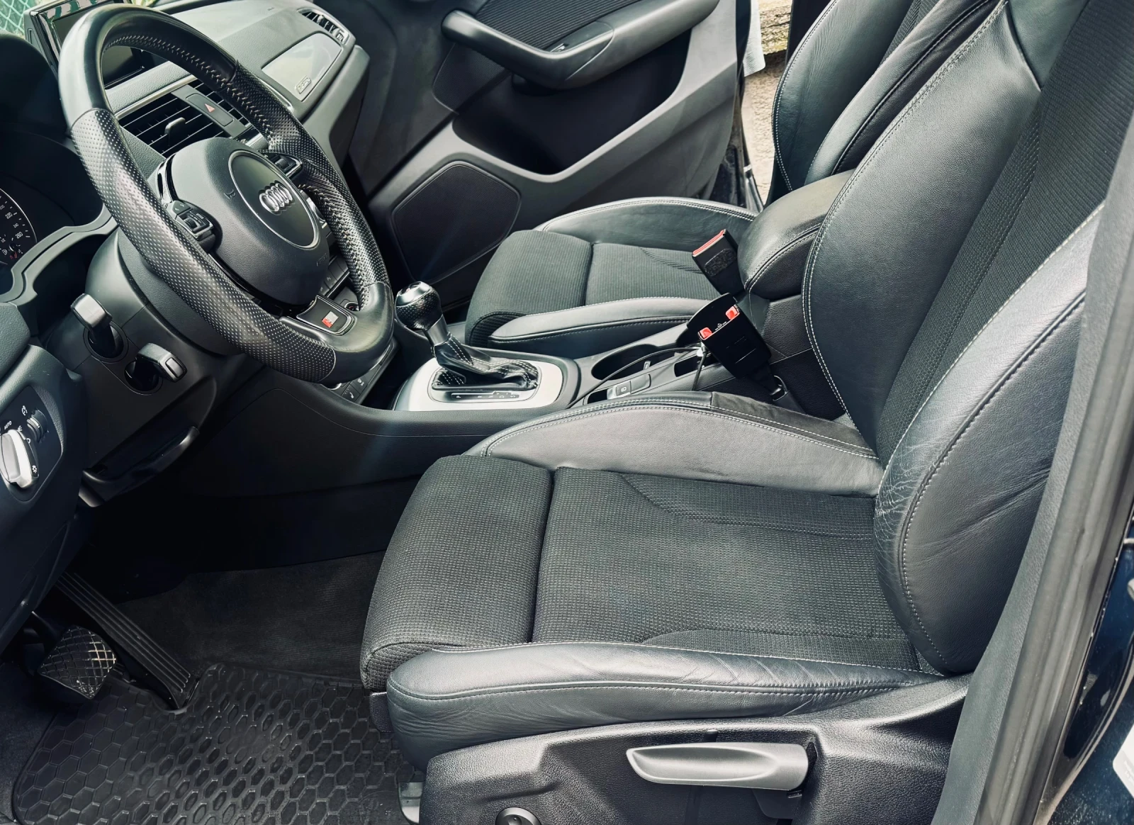 Audi Q3 2.0TDI 150ps S-line Quattro , снимка 5 - Автомобили и джипове - 55800183