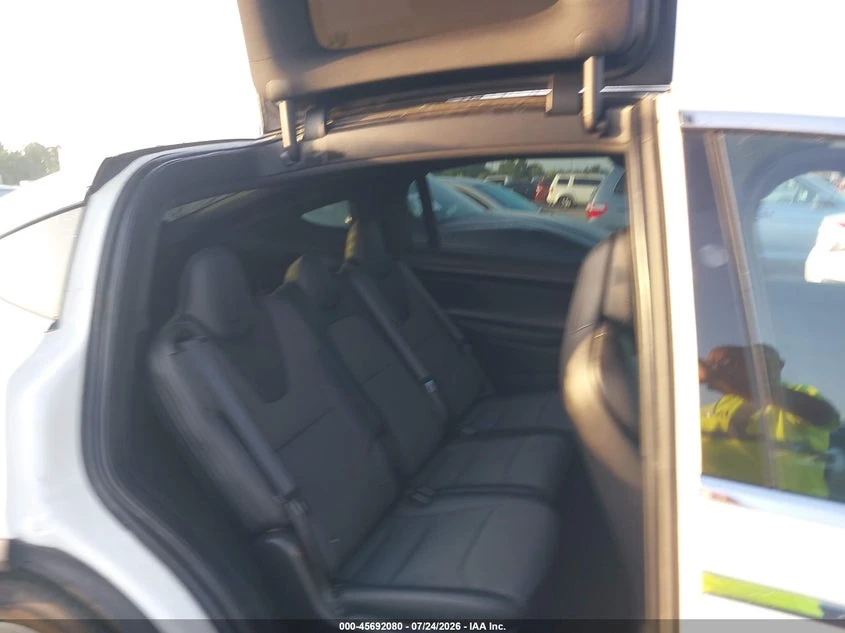 Tesla Model X 75D AWD, снимка 8 - Автомобили и джипове - 55893533