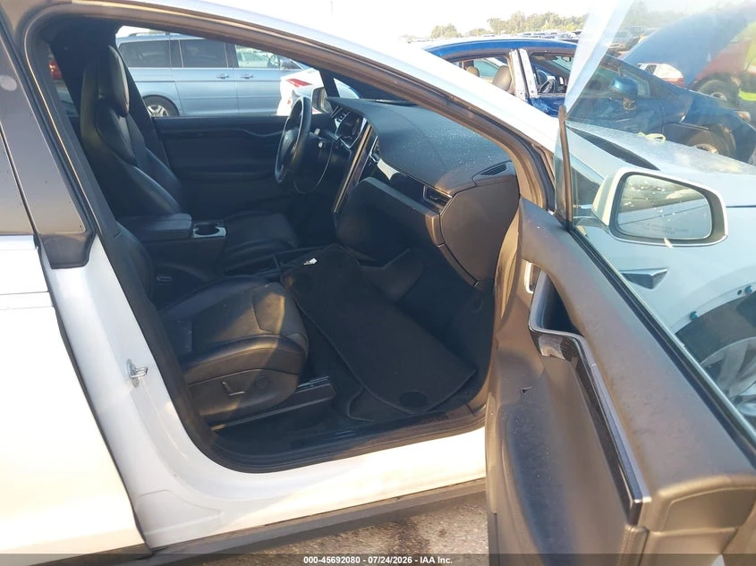 Tesla Model X 75D AWD, снимка 5 - Автомобили и джипове - 55893533