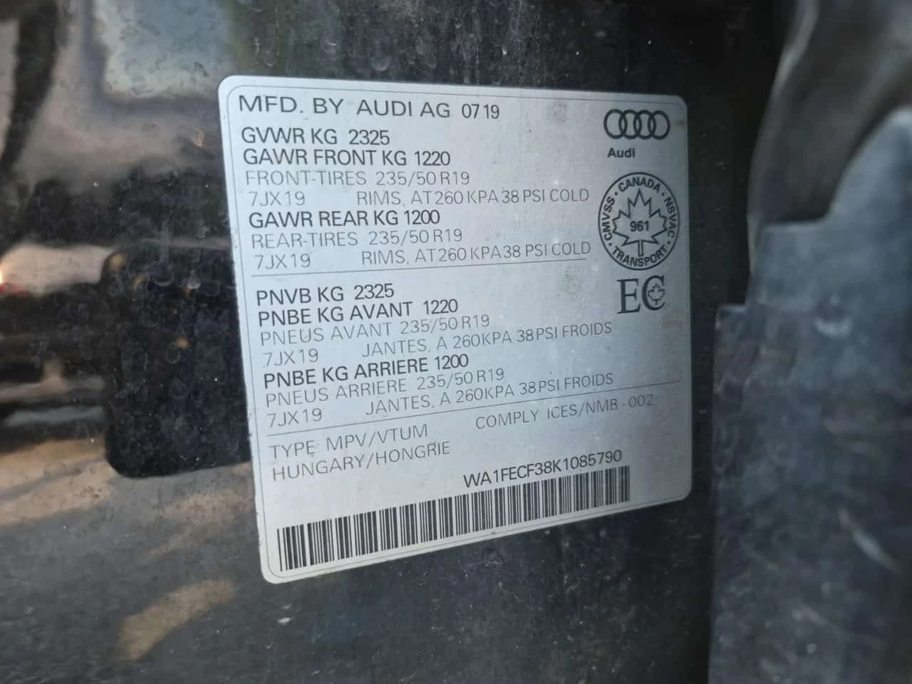 Audi Q3 * TECHNIK * CARFAX * БЕЗ ПЪРВОНАЧАЛНА ВНОСКА, снимка 16 - Автомобили и джипове - 56277513