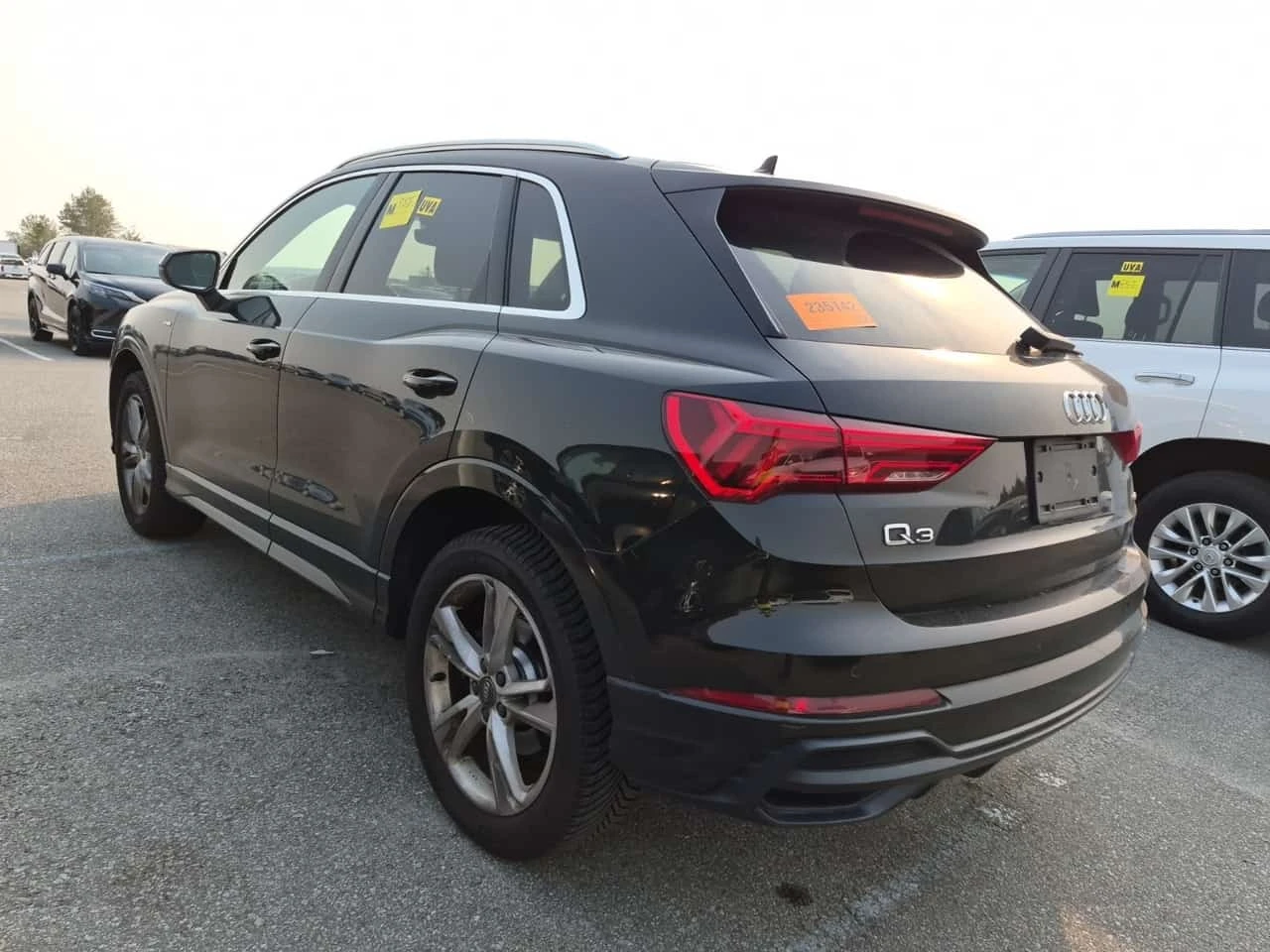 Audi Q3 * TECHNIK * CARFAX * БЕЗ ПЪРВОНАЧАЛНА ВНОСКА, снимка 4 - Автомобили и джипове - 56277513