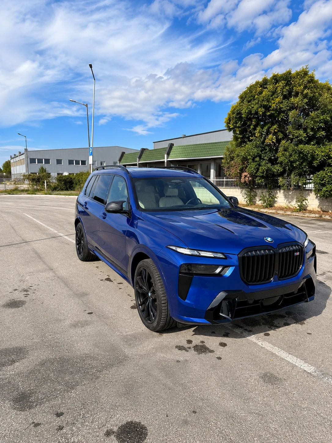 BMW X7 M60i