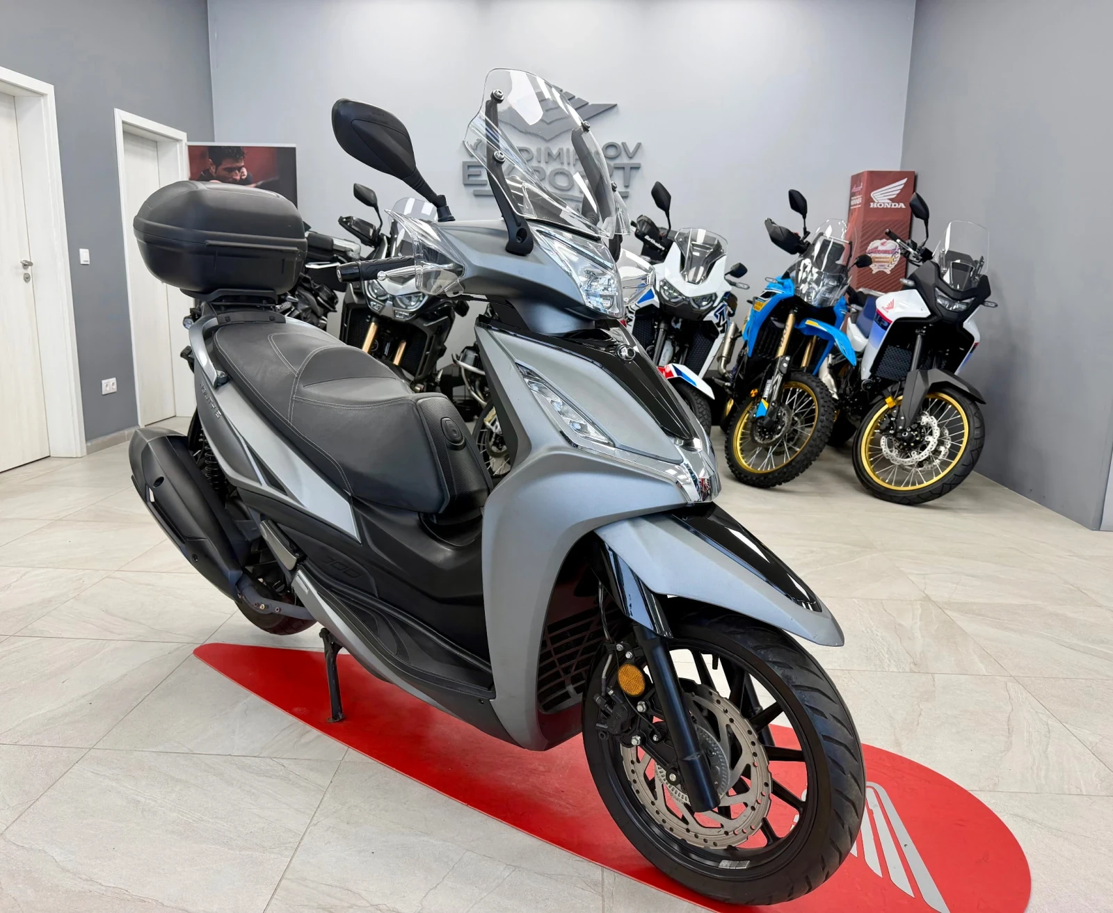 Kymco Agility R16 300 ABS - 80 евро/месец