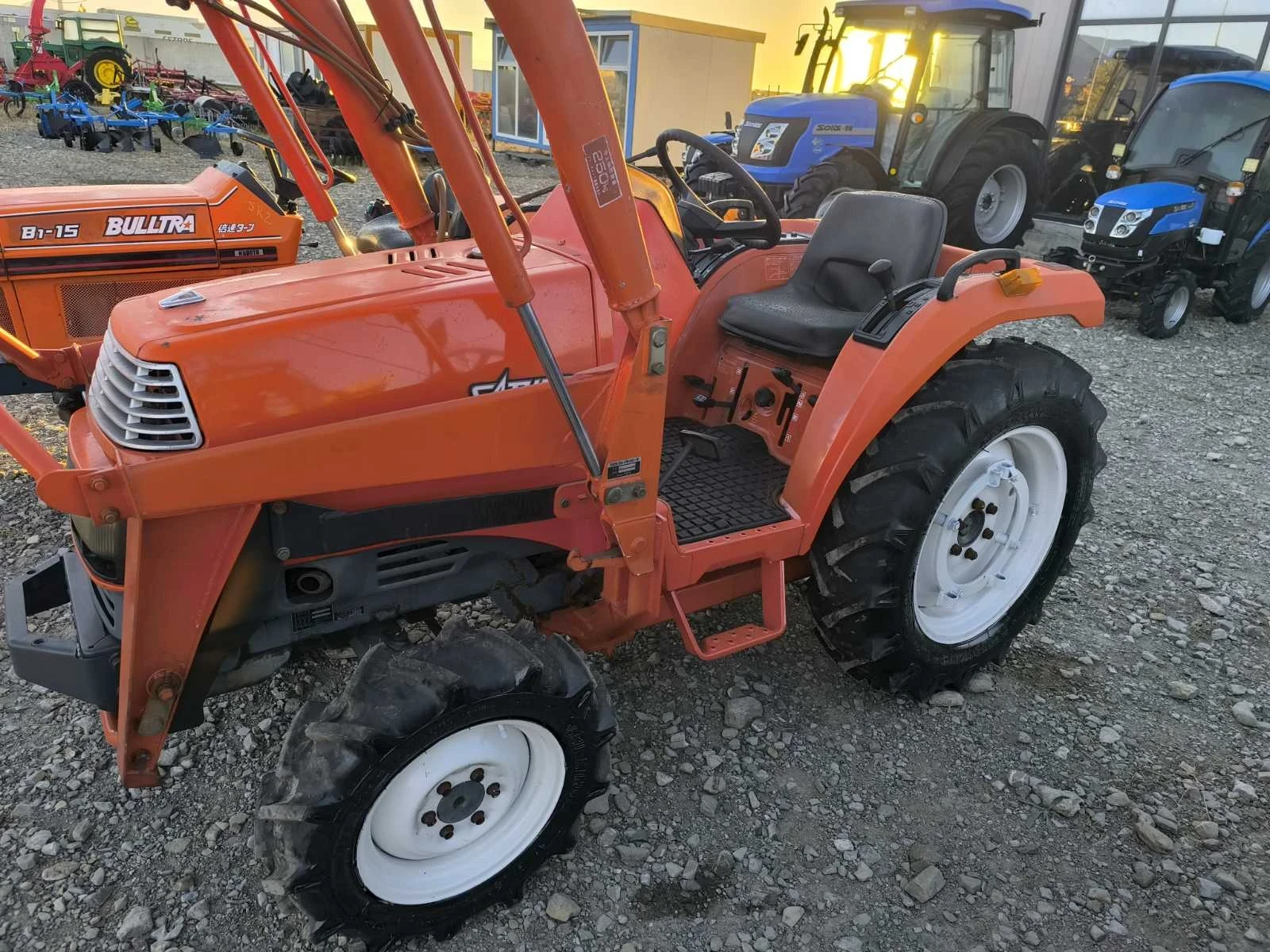 Трактор Kubota Саки агро Сливен  - изображение 3