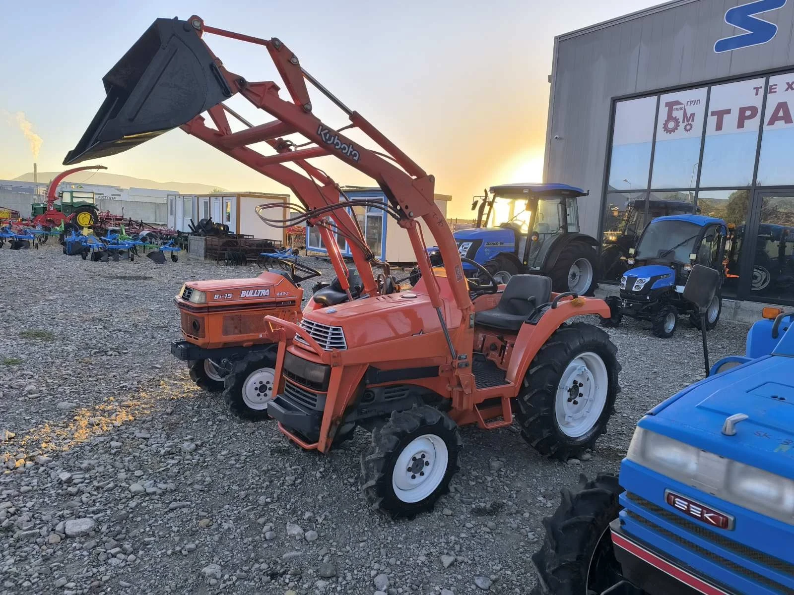 Трактор Kubota Саки агро Сливен  - изображение 6