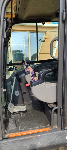 ����� Volvo EC35D | Mobile.bg � ����� ������ 6