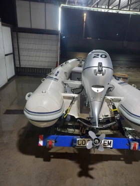 Надуваема лодка Highfield, снимка 5