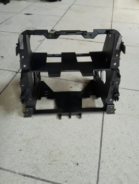 Централна конзола Фолксваген Голф 5 (3)