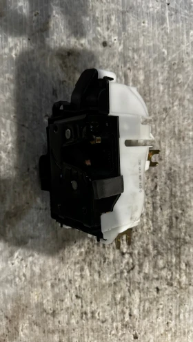 Нова Брава за врата на Seat Ibiza - 6K3837015 / 1H1862154, снимка 2 - Части - 53144335